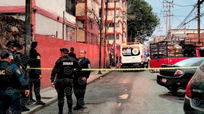 TRIFULCA. Mujeres inician una pelea; al final un policía terminó matando a un hombre
