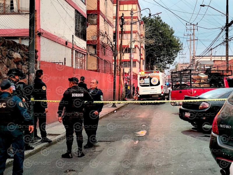 TRIFULCA. Mujeres inician una pelea; al final un policía terminó matando a un hombre