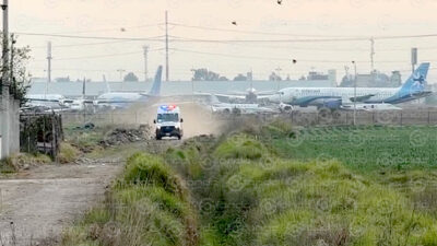 ÚLTIMA HORA. Encuentran cuerpo de un hombre atrás del aeropuerto de Toluca; no tenía cabeza