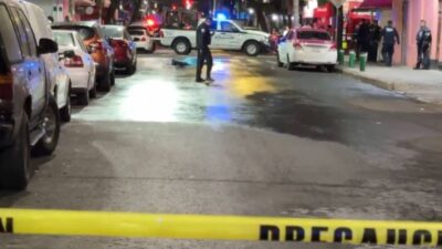 ATAQUE: Siete disparos sonaron y un hombre quedó tirado sin vida en la calle