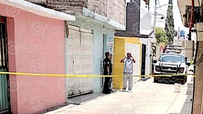 ESPANTOSO. Abandonan a bebés gemelos recién nacidos en un bote de basura; ambos murieron