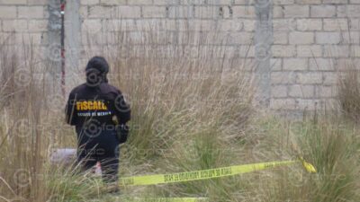 TERRIBLE. Abandonan a una bebé recién nacida en un terreno baldío; no logró sobrevivir