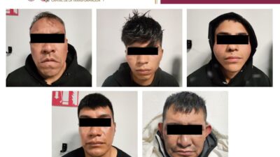 VIDEO: Graban a banda de criminales en acción; policías lo agarran con armas de fuego