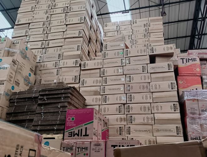 FAYUCA: En unas bodegas sospechosas se decomisaron 7 millones y medio de cajetillas de cigarros