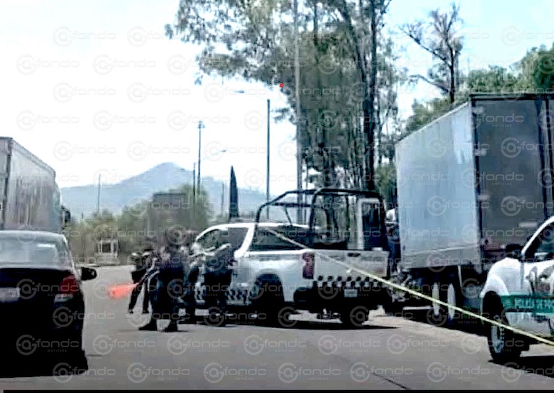 TERRIBLE. Asesinan a conductor de tráiuler durante intento de asalto en el Estado de México