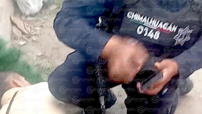 VIDEO. Policías disparan por la espalda a un joven que quedó muerto en la entrada de su casa
