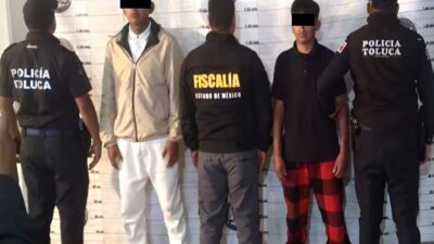OPERATIVO. Detiene policía de Toluca a 10 personas por narcomenudeo y portación de armas