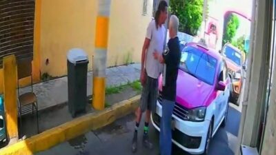 VIDEO: ‘¡Ando drogado!’; sujeto da brutal golpiza a un vigilanete porque le pidió sus datos