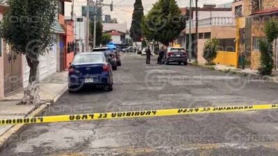 URGENTE: Padre e hijo fueron a ver un vehículo en venta y los recibieron a balazos