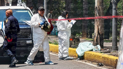 LAMENTABLE. Mujer iba por sus hijos a la escuela en una motoneta y se accidentó; no sobrevivió