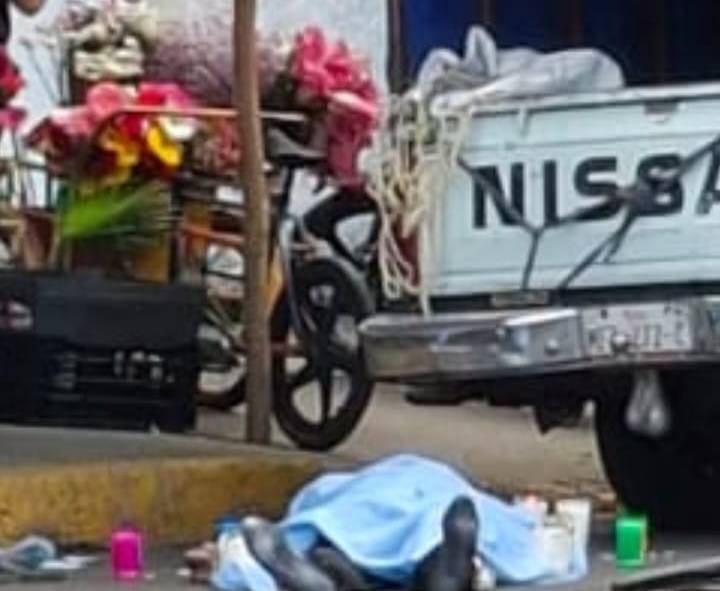 SOSPECHOSO: Venezolano iba en una moto que no era suya, pierde el control y se mata