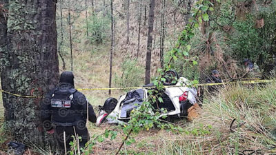 ACCIDENTE. Iban bajando del volcán en un Beat y se fueron a un barranco; hay dos muertos