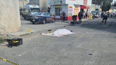 ENCONTRONAZO. Carlos Imanol viajaba en una moto cuando se estrellaron contra un auto y murió