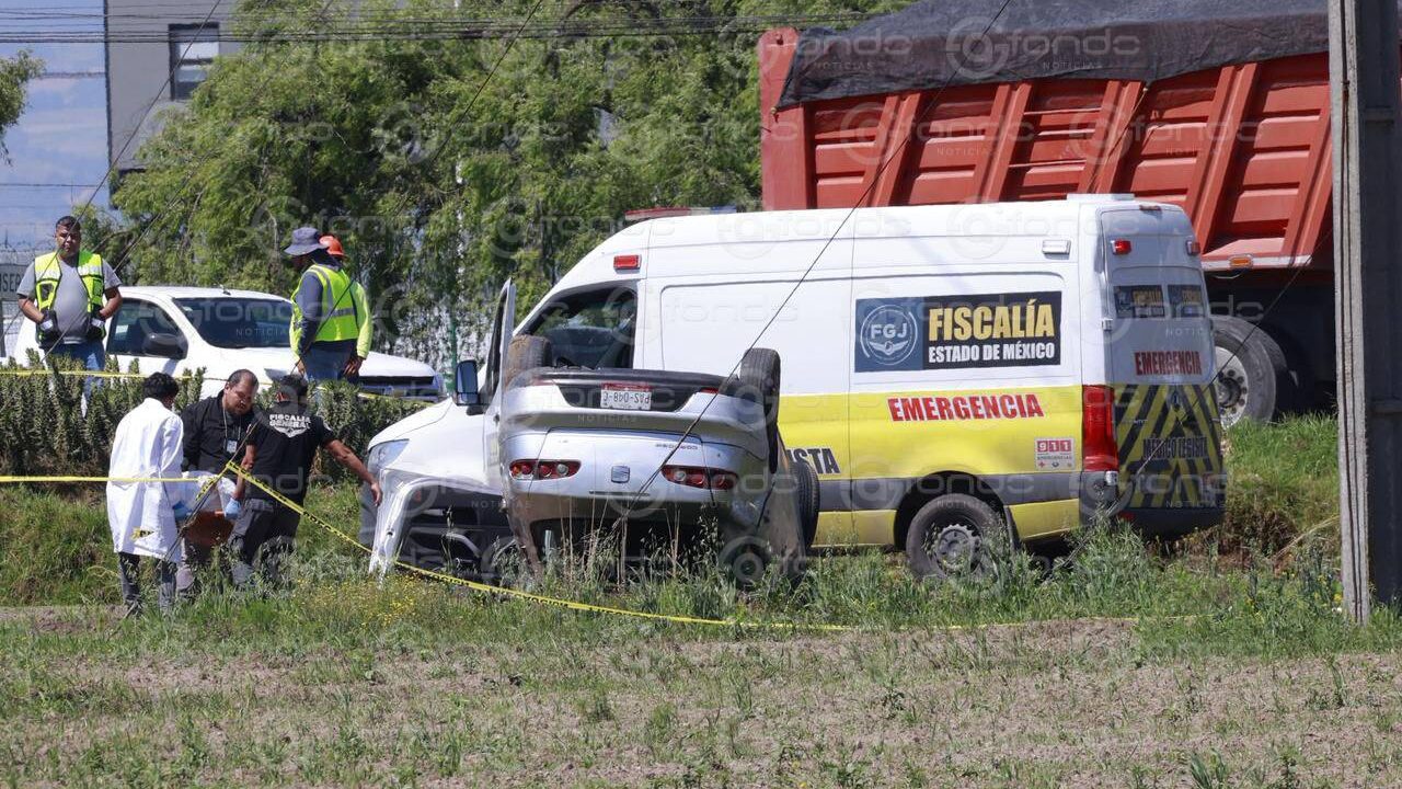 TERRIBLE. César Misael perdió el control y terminó muerto dentro de su auto Seat