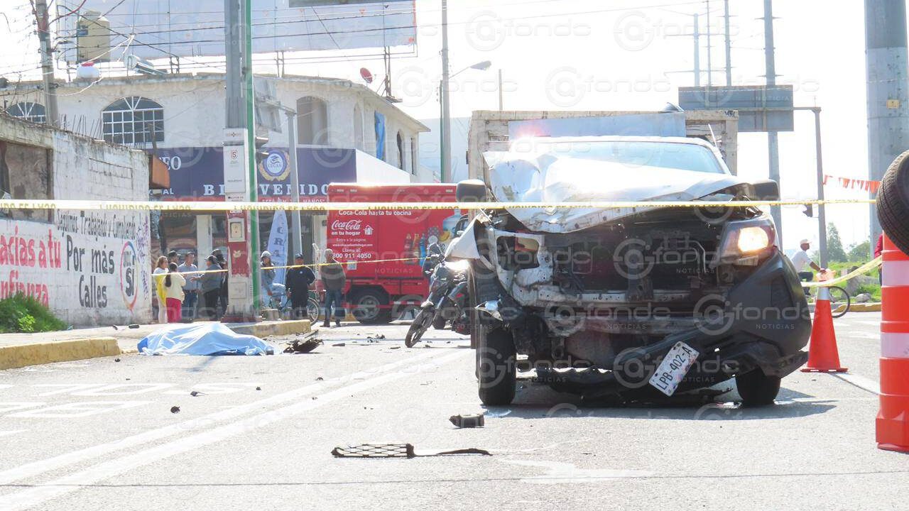 DESGARRADOR. Papá llora junto al cuerpo de su hijo; Brayan iba sin casco en una Itálika y murió arrollado