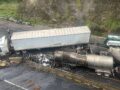 URGENTE: Pipas y un tráiler desatan carambola y caos en autopista de Edomex