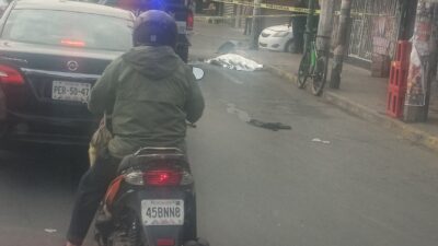 TERRIBLE: Señor muere en las calles donde solía vagar y su cuerpo queda tirado 6 horas