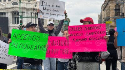 DESQUICIADO. Comerciantes han perdido millones de pesos y exigen quitar plantón de la CNTE