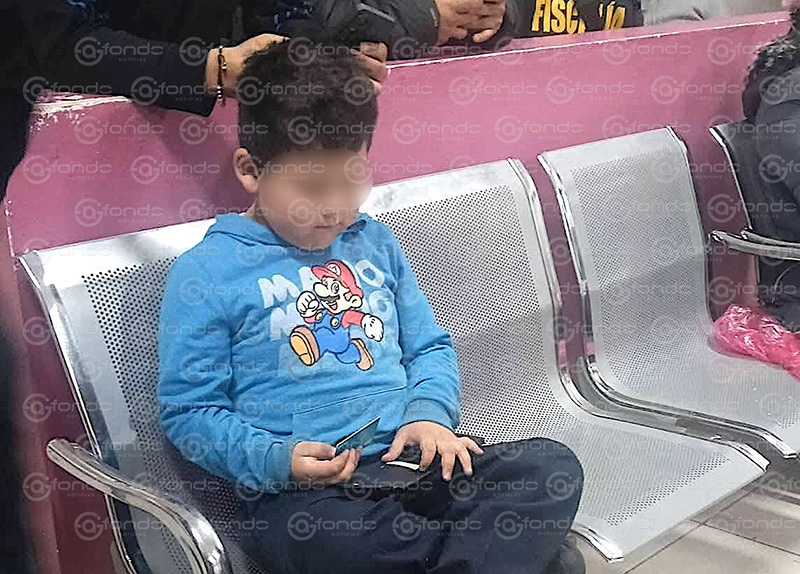 VIDEO. Vecinos localizan a las tres de la mañana a Daniel Santiago, niño de 6 años raptado en Ecatepec