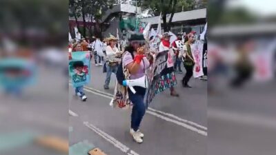 URGENTE: Madres Buscadoras y otros colectivos se dirigen al estadio a pesar de mega operativo