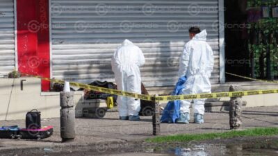 TRISTEZA. Un señor murió frente de la terminal de autobuses donde solía pasar sus días