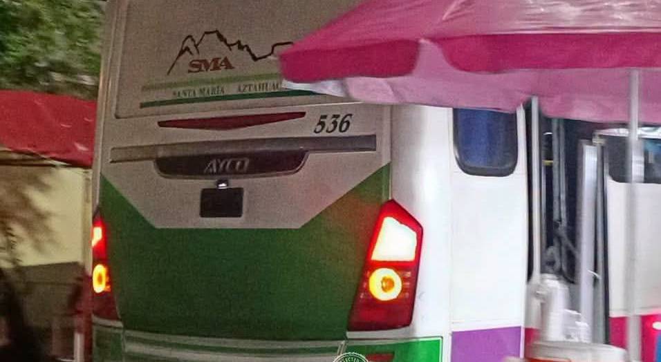 TERROR: Asaltantes disparan dentro de un camión de pasajeros en autopista de Edomex