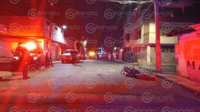 ATAQUE. Víctor Manuel iba en su moto cuando desconocidos lo alcanzaron para matarlo