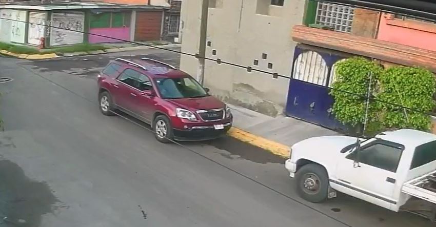 VIDEO: Chavita de prepa sufre una fuerte agresión sexual en calles de Ecatepec