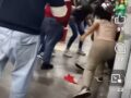 VIDEO. Graban fuerte pelea campal entre vendedores en estación del Metro Cuatro Caminos
