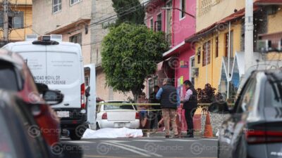 TERRIBLE: Abuelo muere junto a un altar luego de caer electrocutado del cuarto piso