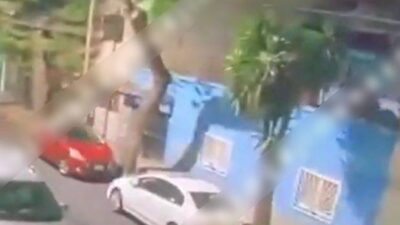 VIDEO: ‘¡Pendejo!’; agresor comete abuso contra una mujer en la calle y huye corriendo