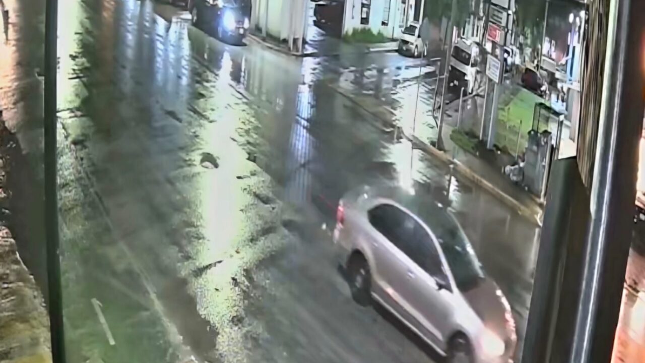 VIDEO. El cuerpo de don Rubén fue arrastrado 400 metros; el conductor responsable escapó