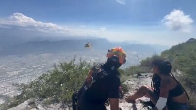 VIDEO: Excursionista perdida protagoniza espectacular rescate aéreo