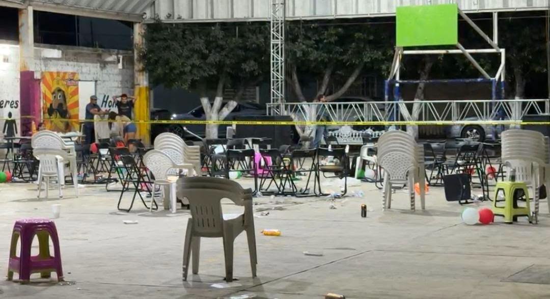 VIDEO: ‘¿Hasta cuándo?’; comando abre fuego mientras familias veían a la selección y matan a dos