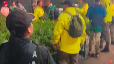 VIDEO. Tres hermanos fueron brutalmente golpeados por policías; uno está en el hospital