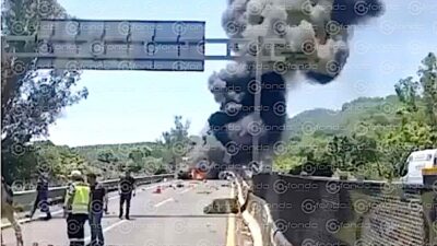 ÚLTIMA HORA. Suman 10 personas falleciudas en un accidente en autopista este domingo