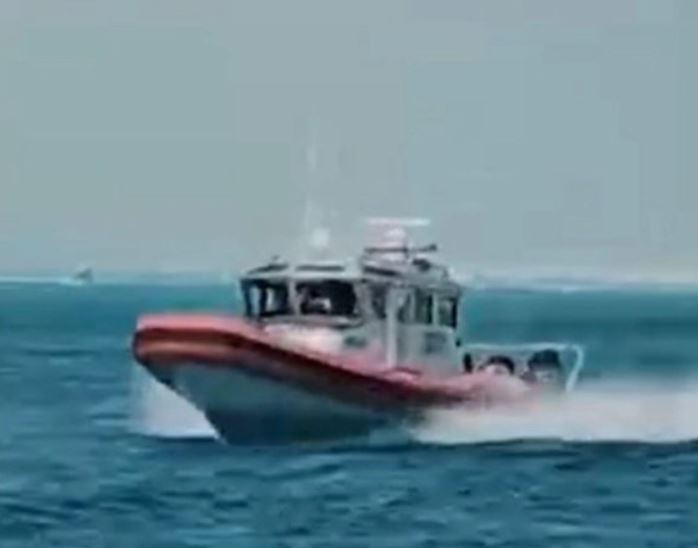 ATERRADOR: Turista cae de un crucero y se desata un operativo de rescate ‘de película’