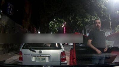 VIDEO: Ratero de autopartes queda grabado de noche y en alta definición