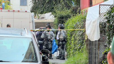 DRAMÁTICO. Tenía puesto su uniforme de la secundaria; jovencita cae de un edificio de 4 pisos y muere
