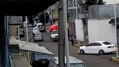 VIDEO. Doña Sarita fue arrollada por un loco; ella está muy grave y él muy tranquilo en libertad