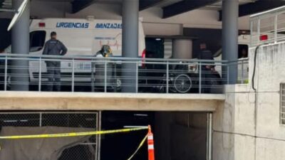 DRAMA: Cobija se atora en la llanta de la moto y una niña de 4 años termina amputada