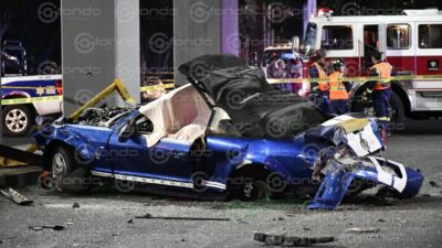 VIDEO: Pareja iba en un Mustang cuando cayeron de un puente y los dos murieron