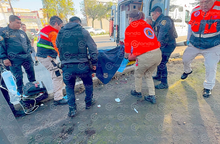ANGUSTIA. Ciclista encuentra a Ángel apuñalado en un camellón; la ayuda tardó mucho