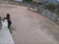 VIDEO: ‘¡Gracias!’; sujeto roba una bicicleta y al otro día regresa a devolverla