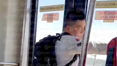 VIDEO. Pasajero patea y rompe las puertas de una unidad del Mexibus porque ‘quería ir al baño’