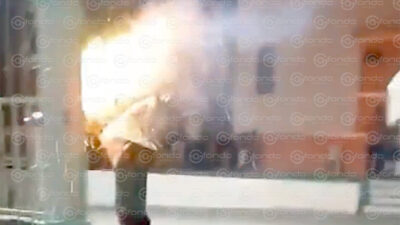 VIDEO. Colpasa una ioglesia por explosión de pirotecnia; hay tres muertos y más de 30 heridos