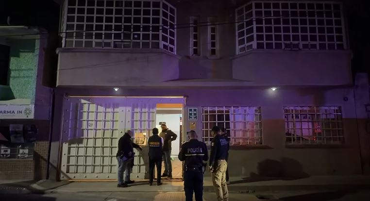 VIDEO: ‘Padrinos’ de anexo torturan y matan a un hombre; 16 más fueron rescatados