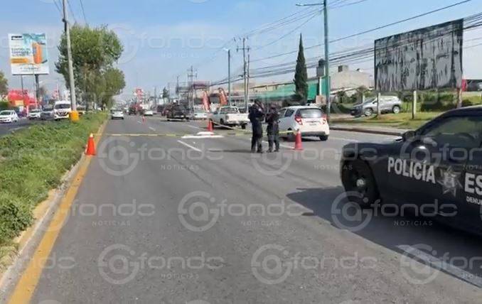 URGENTE: Muere hombre arrollado al cruzar la avenida; el conductor escapó