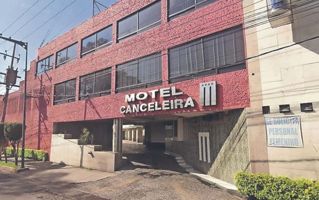 FEMINICIDIO: Pareja entra por la noche al motel; él se fue y ella quedó sin vida