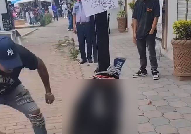 VIDEO: ‘¡Aquí no se roba!’; ratero es amarrado y recibe una brutal paliza en Edomex
